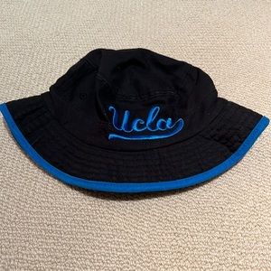 Adidas Youth L/XL UCLA Bucket Hat